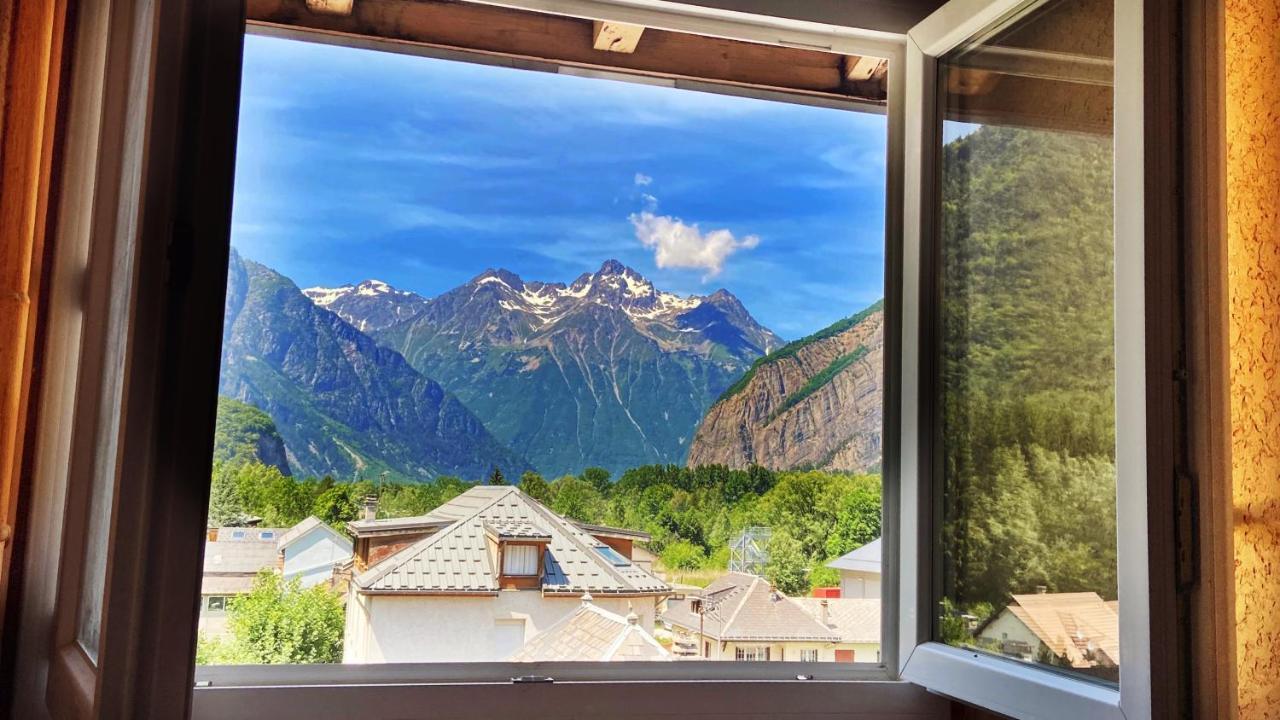 hôtel oberland Le Bourg-dʼOisans Exterior foto