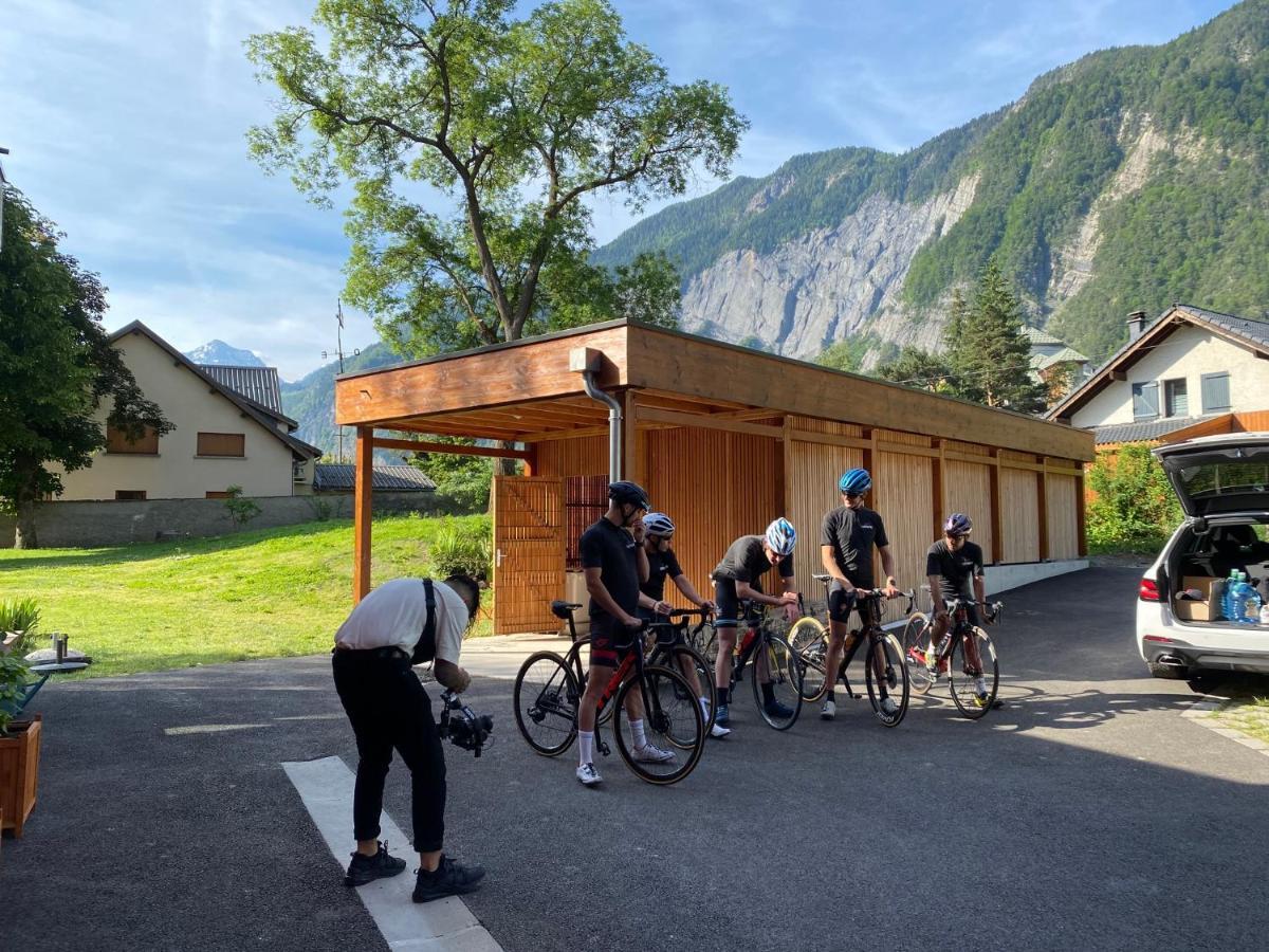 hôtel oberland Le Bourg-dʼOisans Exterior foto