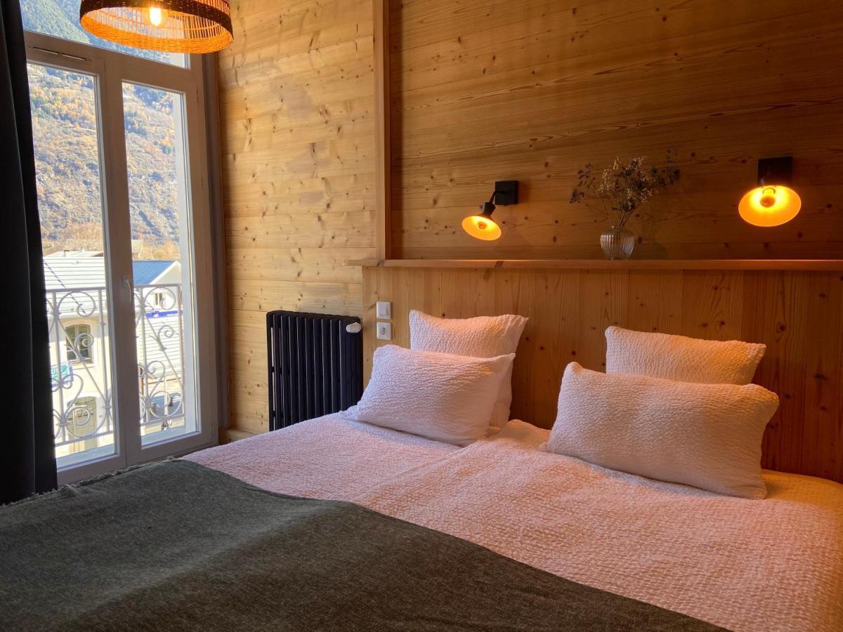 hôtel oberland Le Bourg-dʼOisans Exterior foto